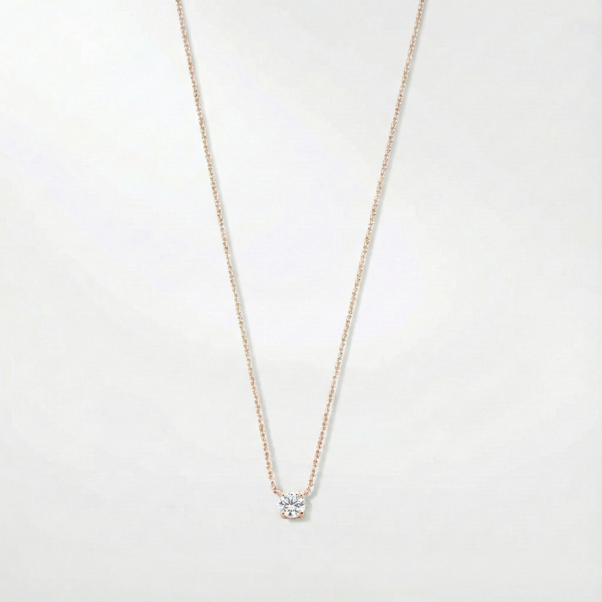 Halsband Klára med moissanitsten