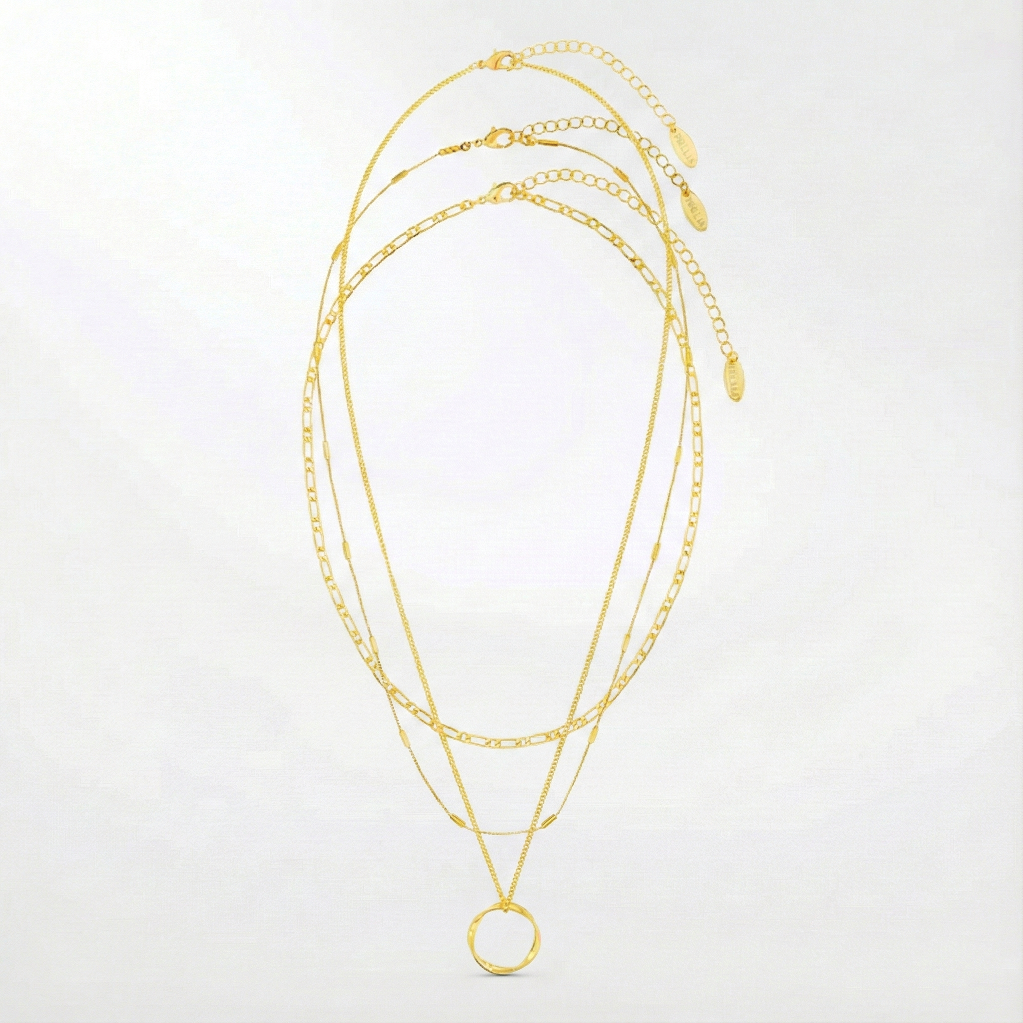 Tre-radigt öppet halsband